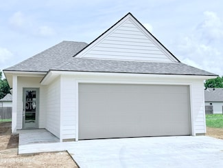 219 Berchman Oaks Dr, Lafayette, LA 70506