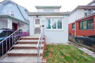 1571 W 2nd St, Brooklyn, NY 11204