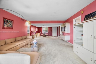 3940 Inverrary Blvd Unit 304A, Lauderhill, FL 33319