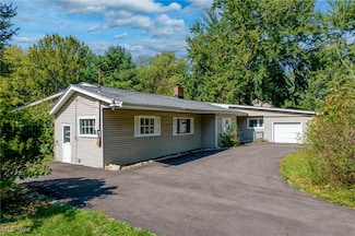 4942 Lear Nagle Rd, North Ridgeville, OH 44039