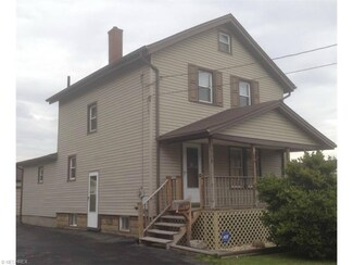 1566 Willard Ave SE, Warren, OH 44484