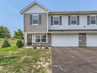 9901 5th Street Ln N, Lake Elmo, MN 55042
