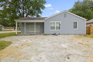 560 S Lynhurst Dr, Indianapolis, IN 46241