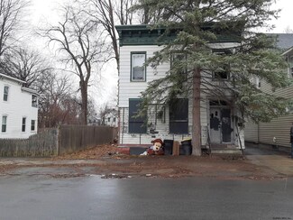 411 Summit Ave, Schenectady, NY 12307