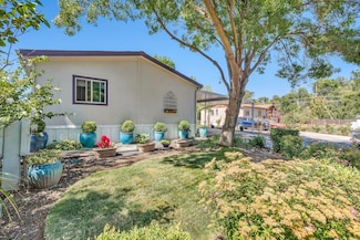 10 E South Stage Rd Unit SPC 608, Medford, OR 97501