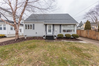 1952 14th St, Cuyahoga Falls, OH 44223