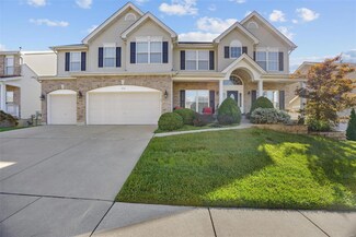 838 Summit Glen Ct, Fenton, MO 63026