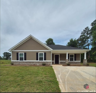 31 Charlotte Cir, Statham, GA 30666