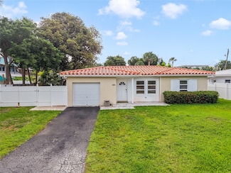 208 S Riverside Dr, Pompano Beach, FL 33062