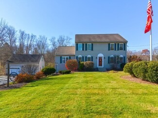 77 Old Webster Rd, Oxford, MA 01540