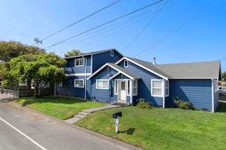 3489 Trinity St, Eureka, CA 95501