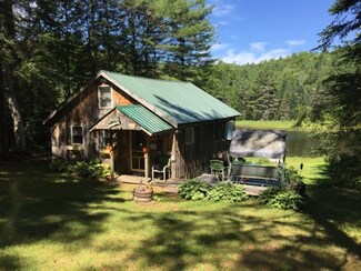 1704 Tenny Pond Rd, Newbury, VT 05081