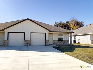 210 E Washington Ave Unit B, Copperas Cove, TX 76522