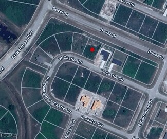 9009 W Castle Cir, Port Labelle, FL 33935