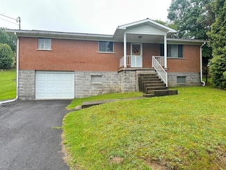 138 Barstow St, Beckley, WV 25801