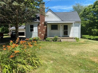 6640 New Carlisle Pike, Springfield, OH 45504