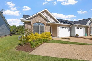 237 Huntington Pointe Dr, Thomasville, GA 31757