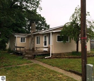 1395 Ash St, National City, MI 48748