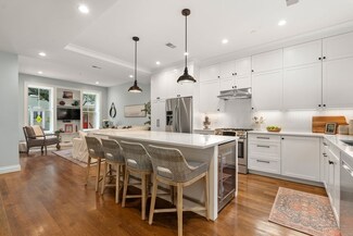 36 Winthrop St, Charlestown, MA 02129