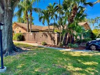 17304 Timber Oak Ln, Fort Myers, FL 33908