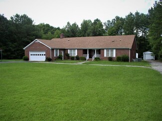 1151 MacOn Embro Rd, Macon, NC 27551
