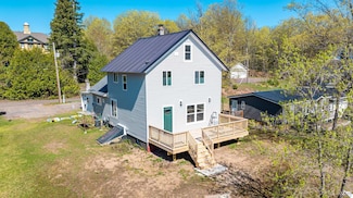 42385 Wilson Memorial Dr, Chassell, MI 49916