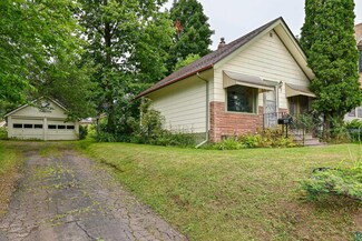 1533 N 8th Ave E, Duluth, MN 55805