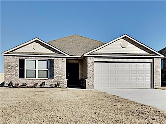 1928 Timberdale Dr, Shawnee, OK 74804