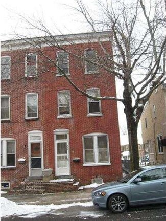 370 Cherry St, Pottstown, PA 19464