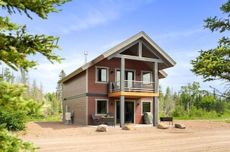 6785 Village Dr, Finland, MN 55603