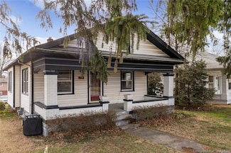 1519 Blackiston Mill Rd, Clarksville, IN 47129