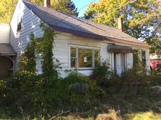19 Westminster St, Bellows Falls, VT 05101
