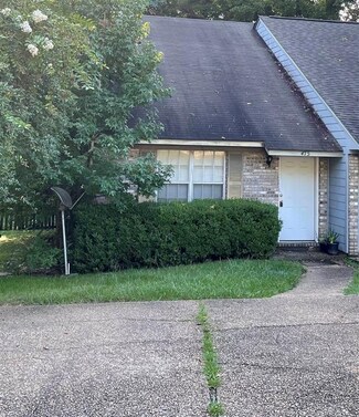 475 Richview Park Cir E, Tallahassee, FL 32301