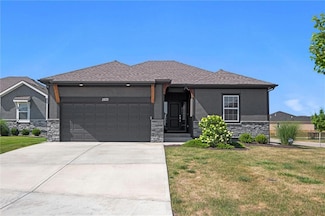 15171 W 173rd St, Olathe, KS 66062