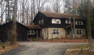 2201 E Woodstock Place, Bloomington, IN 47401