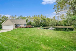 2936 S Country Club Rd, Warsaw, IN 46580