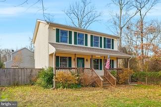 4742 Chestnut Rd, Shady Side, MD 20764
