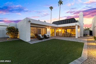 2425 E Oregon Ave, Phoenix, AZ 85016