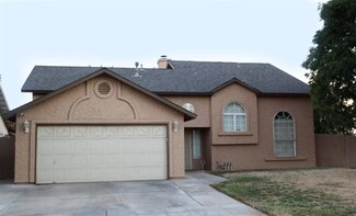 4868 E Grove Ave, Fresno, CA 93725