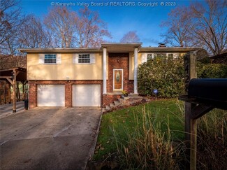 5428 Tanglewood Dr, Charleston, WV 25313