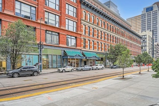 1555 California St Unit 304, Denver, CO 80202