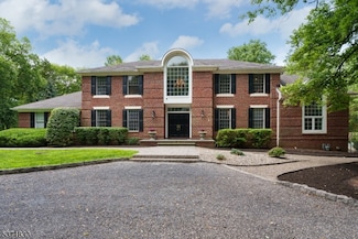 9 Deer Path, Skillman, NJ 08558