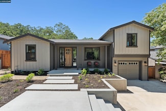 951 Yorkshire Ct, Lafayette, CA 94549