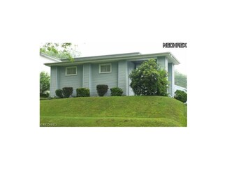 7777 Mcdowell St, Masury, OH 44438