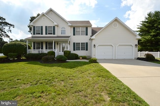 8 Toby Wells Ct, Riverside, NJ 08075