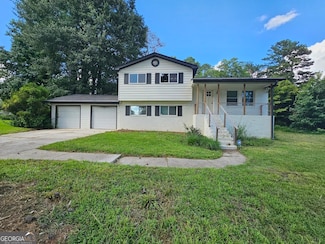 3231 Amhurst Dr NW, Atlanta, GA 30318