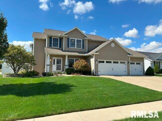 6304 Ocean Blvd, Bettendorf, IA 52722