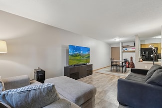 221 Grand Ave W Unit 306, South Saint Paul, MN 55075