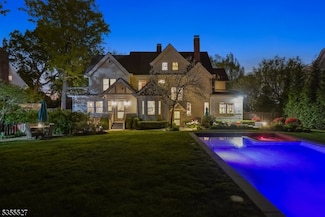 384 Up Mountain Ave, Montclair Twp., NJ 07043