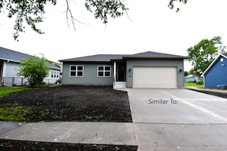 218 5th St, Boone, IA 50036